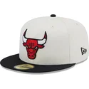 cappello-piatto-bianco-e-nero-regolabile-59fifty-championships-dei-chicago-bulls-nba-di-new-era