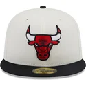 cappello-piatto-bianco-e-nero-regolabile-59fifty-championships-dei-chicago-bulls-nba-di-new-era
