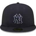 casquette-plate-bleue-marine-ajustee-59fifty-team-outline-new-york-yankees-mlb-new-era