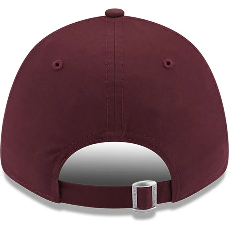 petten-gebogen-rood-verstelbaar-9forty-repreve-van-new-york-yankees-mlb-van-new-era petten-gebogen-rood-verstelbaar-9forty-repreve-van-new-york-yankees-mlb-van-new-era