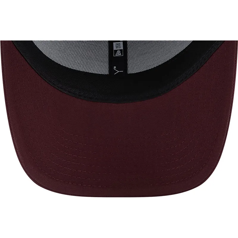petten-gebogen-rood-verstelbaar-9forty-repreve-van-new-york-yankees-mlb-van-new-era petten-gebogen-rood-verstelbaar-9forty-repreve-van-new-york-yankees-mlb-van-new-era