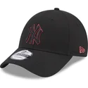 petten-gebogen-zwart-verstelbare-band-9forty-team-outline-van-new-york-yankees-mlb-van-new-era