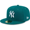 petten-plat-groen-fitted-59fifty-league-essential-van-new-york-yankees-mlb-van-new-era