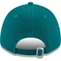 gorra-curva-verde-ajustable-con-logo-amarillo-9forty-league-essential-de-new-york-yankees-mlb-de-new-era