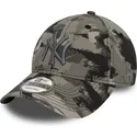 gorra-curva-camuflaje-ajustable-9forty-all-over-print-painted-de-new-york-yankees-mlb-de-new-era