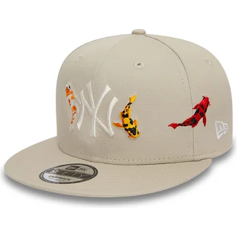 New Era Flat Brim 9FIFTY Koi Fish New York Yankees MLB Beige Snapback Cap