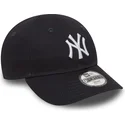 cappellino-visiera-curva-blu-regolabile-per-bambino-9forty-essential-di-new-york-yankees-mlb-di-new-era