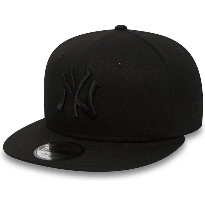 sort-fladskaerms-snapback-9fifty-black-on-black-new-york-yankees-mlb-fra-new-era