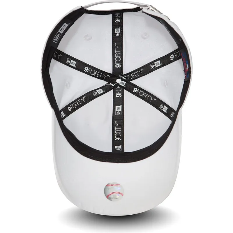 hvid-justerbar-kurvet-kasket-9forty-flawless-logo-fra-new-york-yankees-mlb-fra-new-era