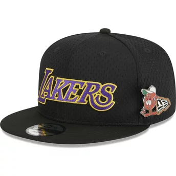 Gorra plana negra snapback 9FIFTY Post-Up Pin de Los Angeles Lakers NBA de New Era