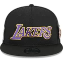 casquette-plate-noire-snapback-9fifty-post-up-pin-los-angeles-lakers-nba-new-era