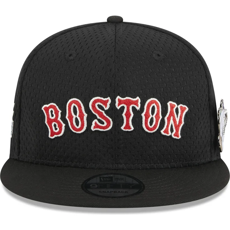 petten-plat-zwart-snapback-9fifty-post-up-pin-van-boston-red-sox-mlb-van-new-era petten-plat-zwart-snapback-9fifty-post-up-pin-van-boston-red-sox-mlb-van-new-era