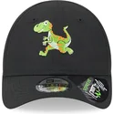 gorra-curva-negra-ajustable-para-nino-dinosaurio-9forty-repreve-de-new-era