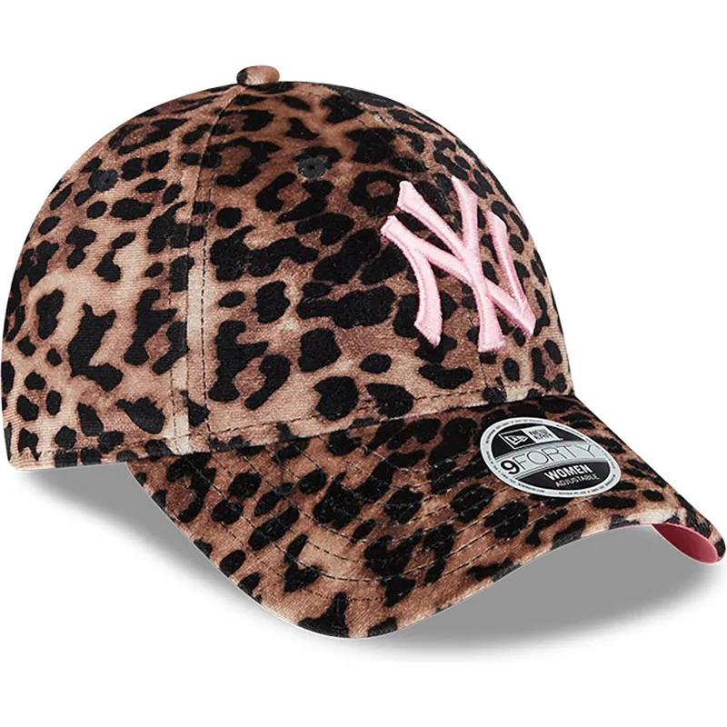 petten-gebogen-luipaard-verstelbare-band-rosa-9forty-velour-van-new-york-yankees-mlb-van-new-era