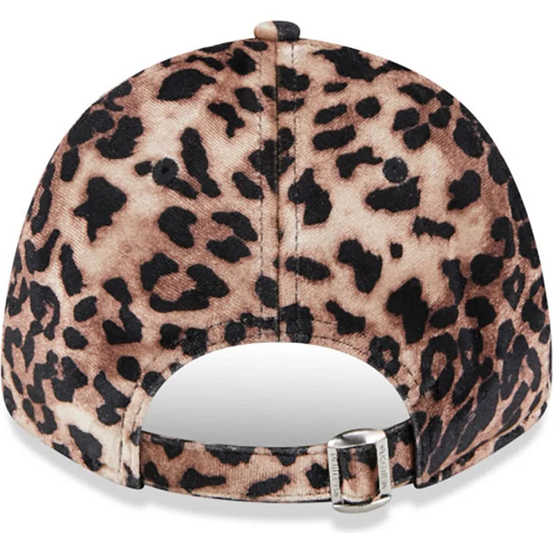 petten-gebogen-luipaard-verstelbare-band-rosa-9forty-velour-van-new-york-yankees-mlb-van-new-era