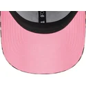 petten-gebogen-luipaard-verstelbare-band-rosa-9forty-velour-van-new-york-yankees-mlb-van-new-era