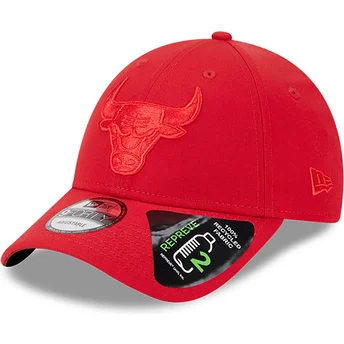 Casquette courbée rouge ajustable avec logo rouge 9FORTY REPREVE Outline Chicago Bulls NBA New Era