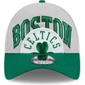 casquette-courbee-grise-et-verte-ajustable-9twenty-tip-off-2023-boston-celtics-nba-new-era