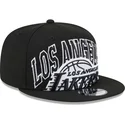 casquette-plate-noire-snapback-9fifty-tip-off-2023-los-angeles-lakers-nba-new-era