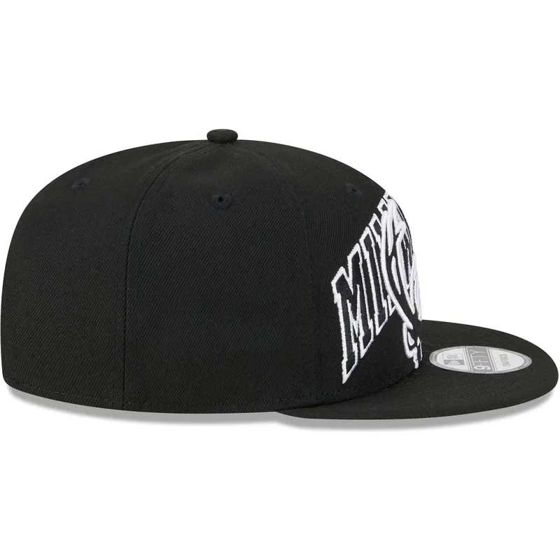 petten-plat-zwart-snapback-9fifty-tip-off-2023-van-milwaukee-bucks-nba-van-new-era