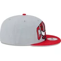 casquette-plate-grise-et-rouge-snapback-9fifty-tip-off-2023-chicago-bulls-nba-new-era