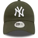 casquette-courbee-verte-ajustable-9twenty-league-essential-new-york-yankees-mlb-new-era