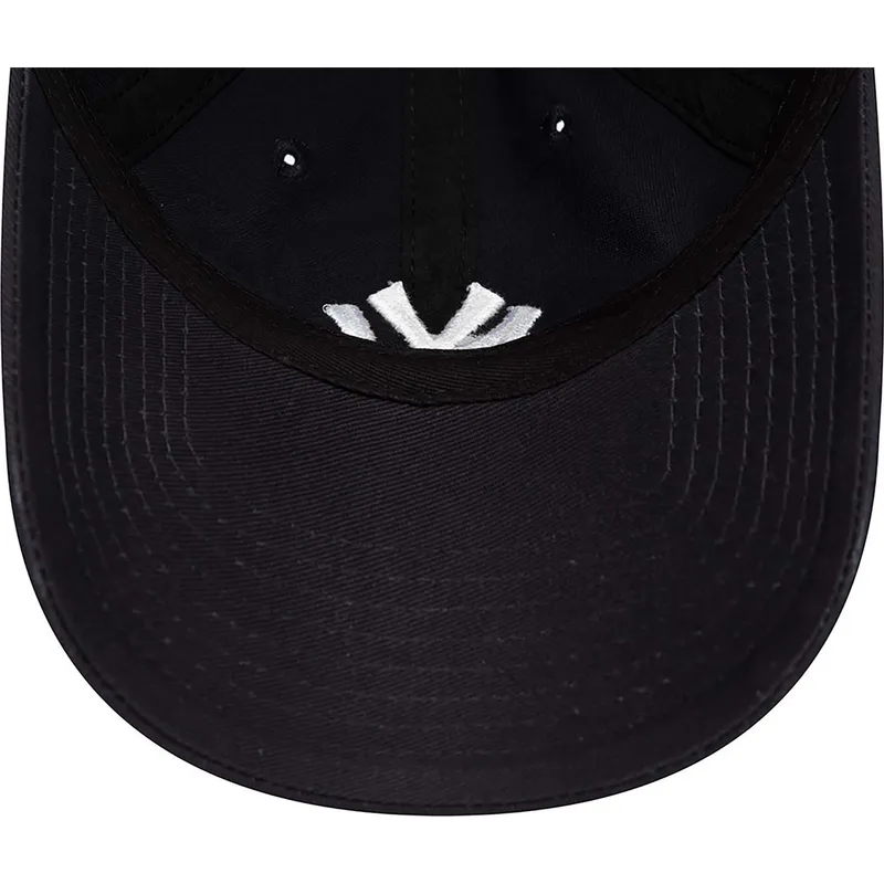 petten-gebogen-marineblauw-verstelbare-band-9twenty-league-essential-van-new-york-yankees-mlb-van-new-era