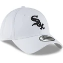 casquette-courbee-blanche-ajustable-avec-logo-noir-9twenty-core-classic-chicago-white-sox-mlb-new-era