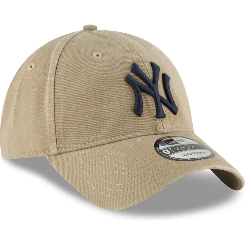 cappellino-curvo-marrone-chiaro-regolabile-con-logo-blu-marino-9twenty-core-classic-di-new-york-yankees-mlb-di-new-era