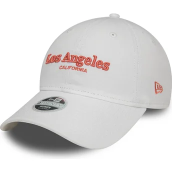 Casquette courbée blanche ajustable pour femme 9TWENTY Wordmark Los Angeles California New Era