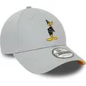 new-era-curved-brim-daffy-duck-9forty-character-looney-tunes-grey-adjustable-cap