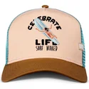 gorra-trucker-beige-bla-og-brun-celebrate-naked-hft-fra-coastal
