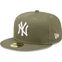 petten-plat-groen-fitted-59fifty-league-essential-van-new-york-yankees-mlb-van-new-era