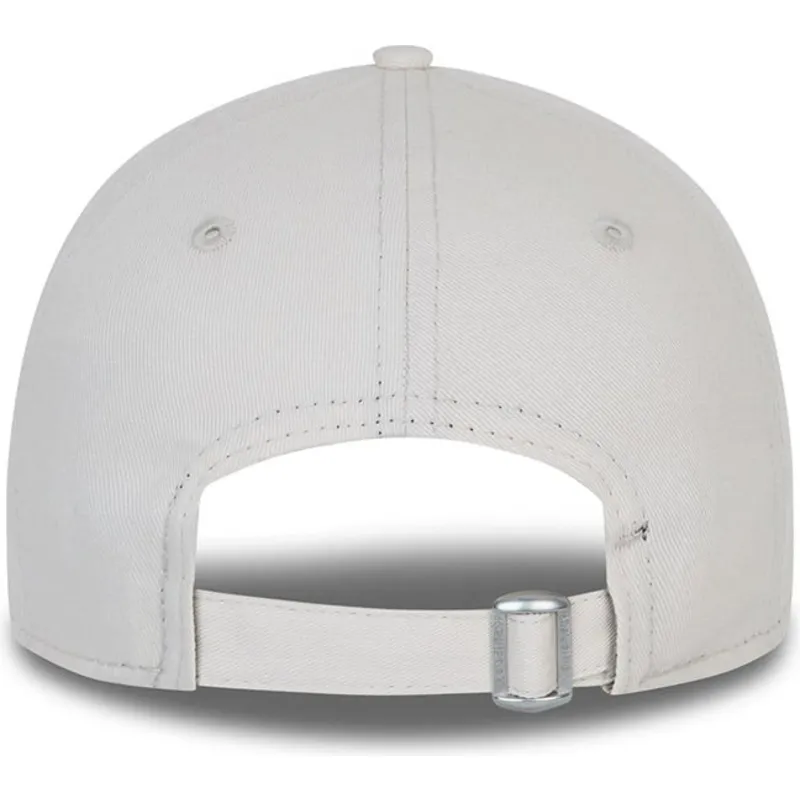 gra-justerbar-buet-kasket-med-grat-logo-til-kvinder-9forty-tonal-fra-new-york-yankees-mlb-fra-new-era