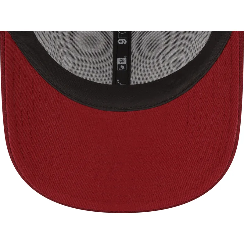 cap-gebogen-red-adjustable-strap-9forty-the-league-van-cleveland-cavaliers-nba-van-new-era