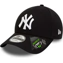 schwarze-verstellbare-curved-cap-9forty-repreve-league-essential-der-new-york-yankees-mlb-von-new-era