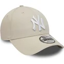 casquette-courbee-beige-ajustable-9forty-repreve-league-essential-new-york-yankees-mlb-new-era