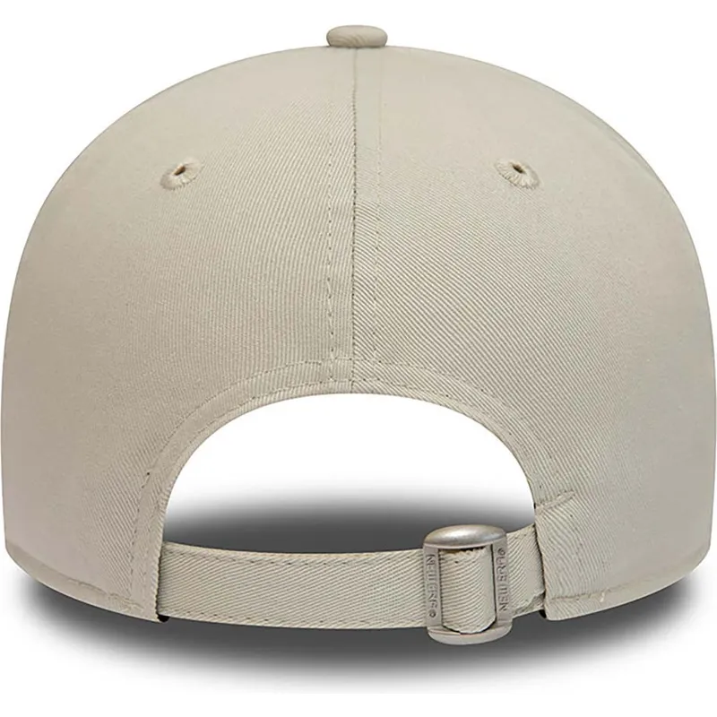 petten-gebogen-beige-verstelbare-band-9forty-repreve-league-essential-van-new-york-yankees-mlb-van-new-era