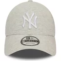 new-era-curved-brim-9forty-jersey-essential-new-york-yankees-mlb-beige-adjustable-cap