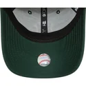 cappellino-con-visiera-curva-verde-scuro-regolabile-9forty-league-essential-di-new-york-yankees-mlb-di-new-era