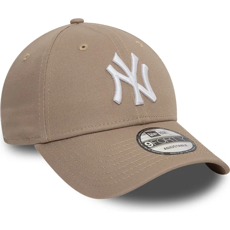 lysebrun-justerbar-kurvet-kasket-9forty-league-essential-fra-new-york-yankees-mlb-fra-new-era