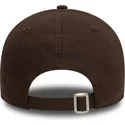 new-era-curved-brim-9forty-league-essential-new-york-yankees-mlb-dark-brown-adjustable-cap