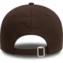 petten-gebogen-bruin-verstelbaar-9forty-league-essential-van-new-york-yankees-mlb-van-new-era