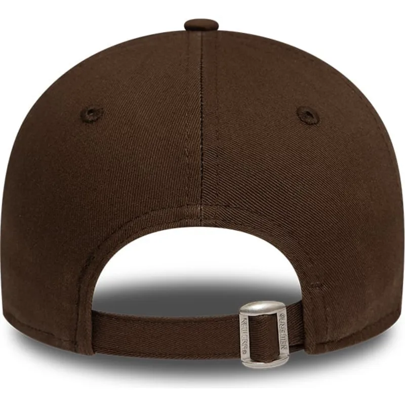 petten-gebogen-bruin-verstelbare-band-9forty-league-essential-van-new-york-yankees-mlb-van-new-era petten-gebogen-bruin-verstelbare-band-9forty-league-essential-van-new-york-yankees-mlb-van-new-era