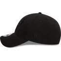 casquette-courbee-noire-ajustable-avec-logo-noir-9forty-essential-chicago-bulls-nba-new-era