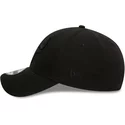 gorra-curva-negra-ajustable-con-logo-negro-9forty-essential-de-chicago-bulls-nba-de-new-era