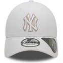 new-york-yankees-mlb-new-era-9forty-repreve-outline-hvid-justerbar-buet-kasket