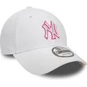 casquette-courbee-blanche-ajustable-avec-logo-rose-9forty-team-outline-new-york-yankees-mlb-new-era