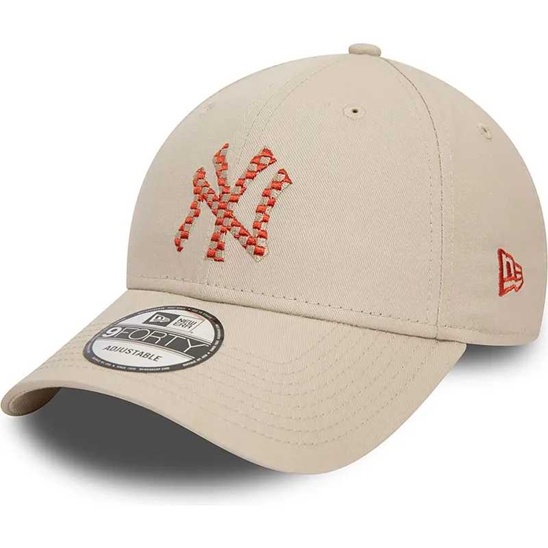 petten-gebogen-beige-verstelbare-band-9forty-seasonal-infill-van-new-york-yankees-mlb-van-new-era