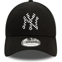 casquette-courbee-noire-ajustable-9forty-seasonal-infill-new-york-yankees-mlb-new-era